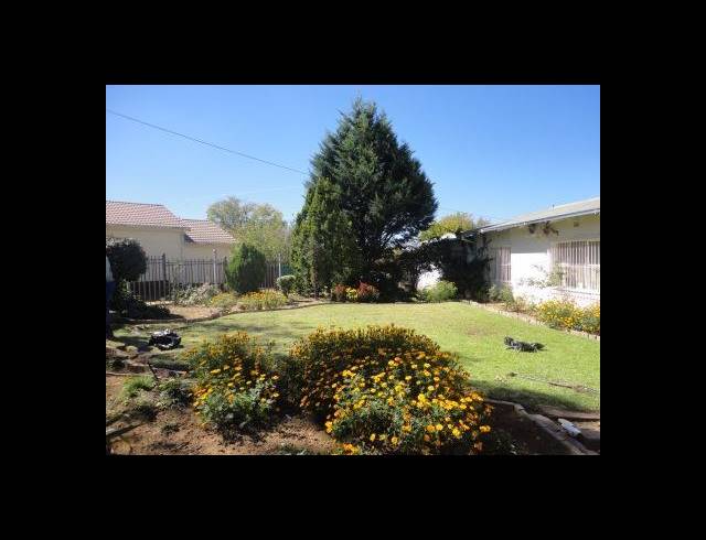 4 BEDROOM HOUSE FOR SALE IN LADYBRAND